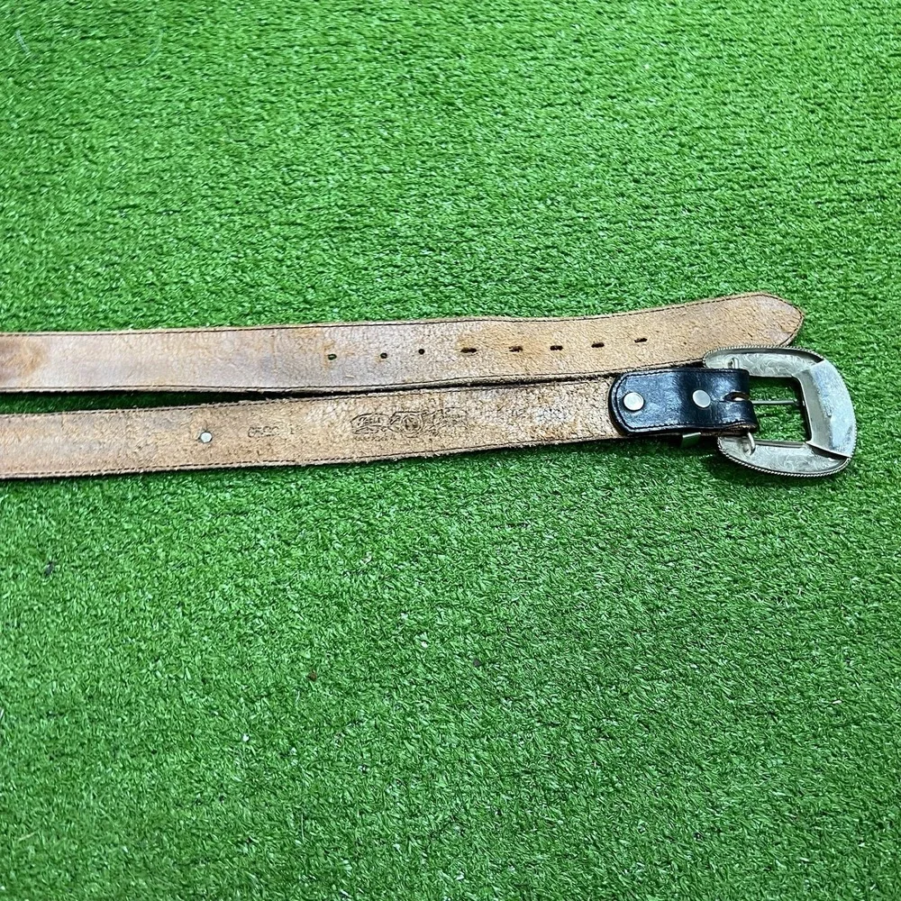 Vintage‎ Montana Silversmith Buckle Brass Silver Floral Circle Y Belt Size 42